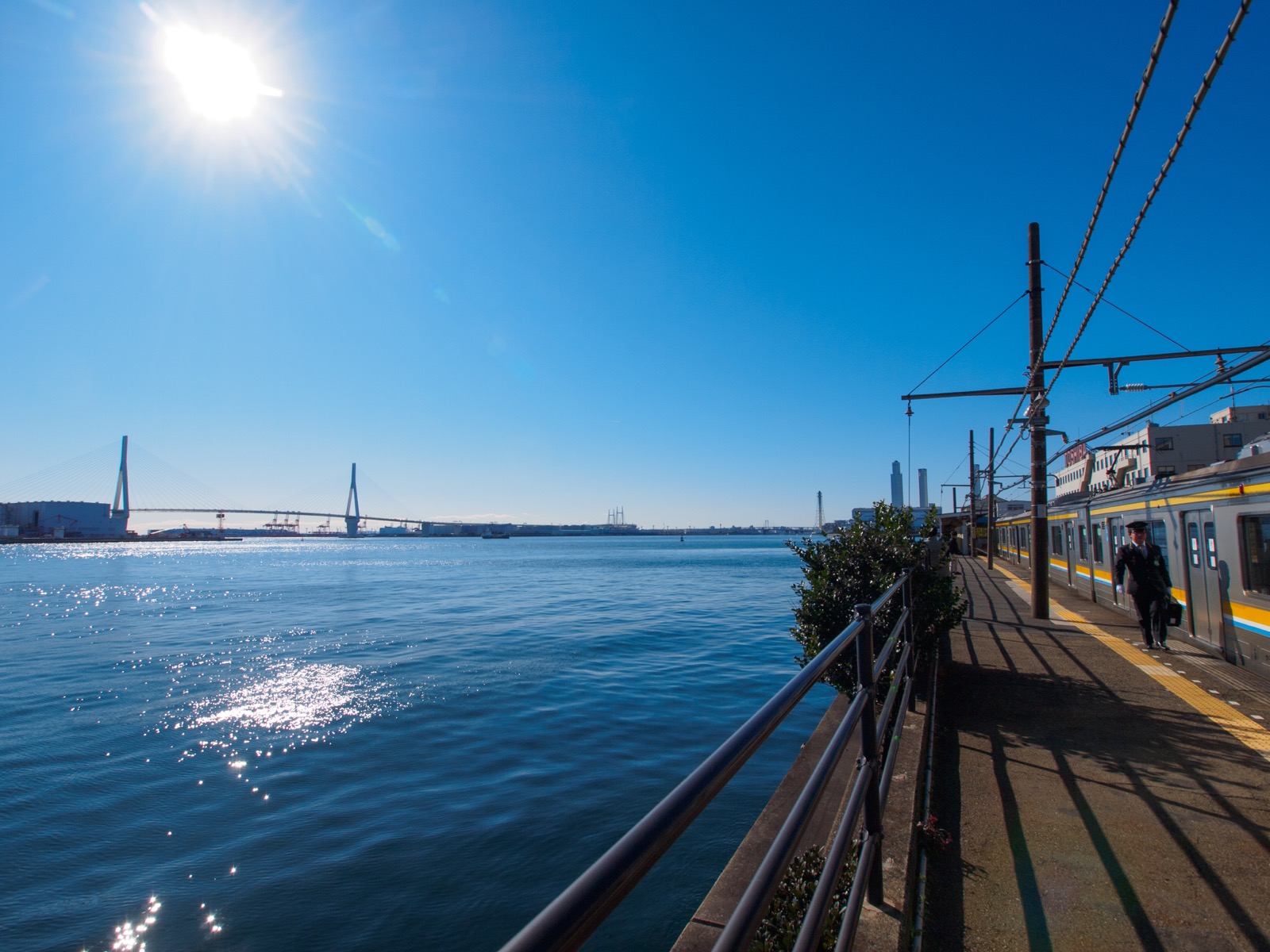 The Seaside Station with No Exit: Umi-Shibaura near Yokohama