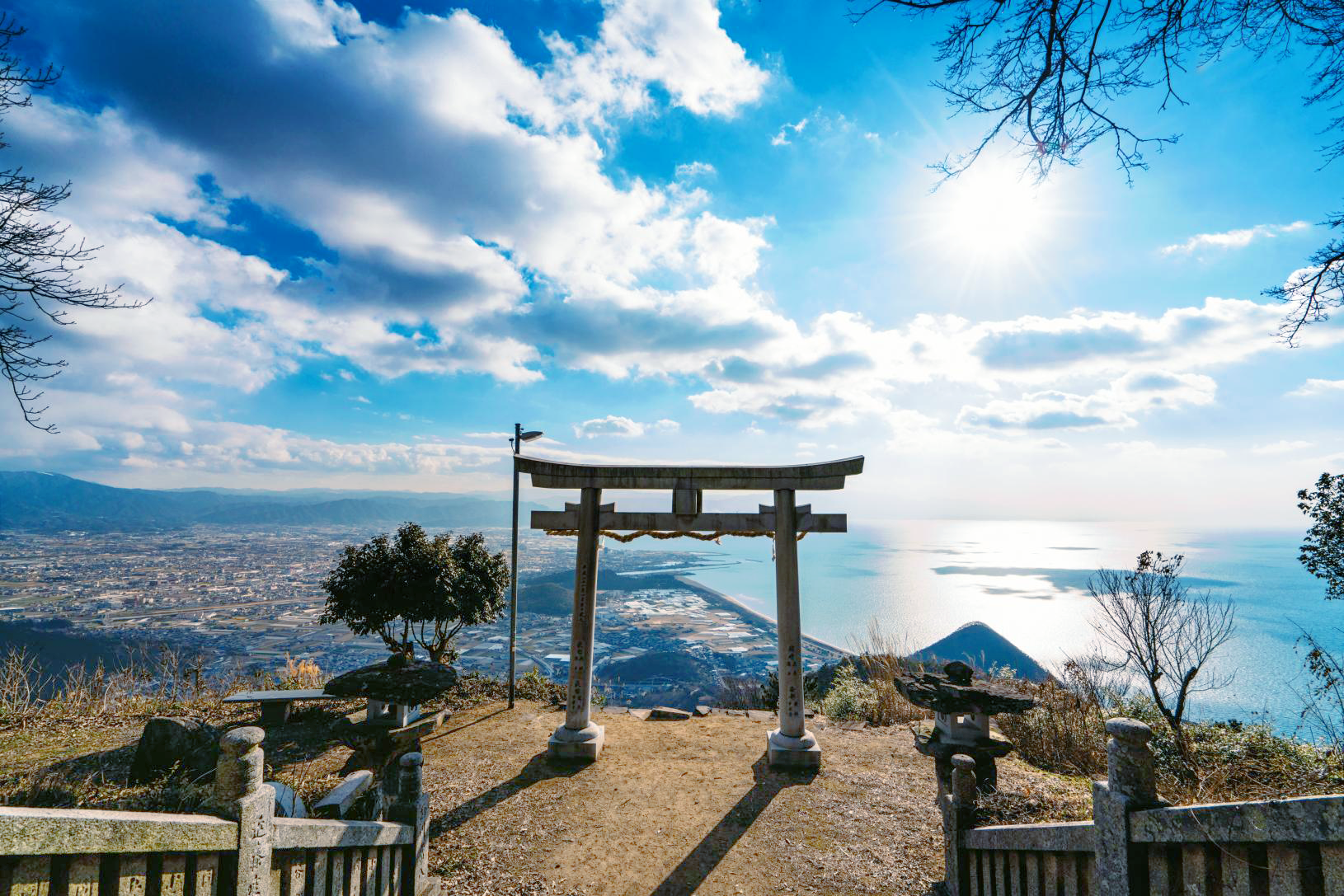 The Peaceful Blend of Sky and Sea at Kagawa’s Sky Gate