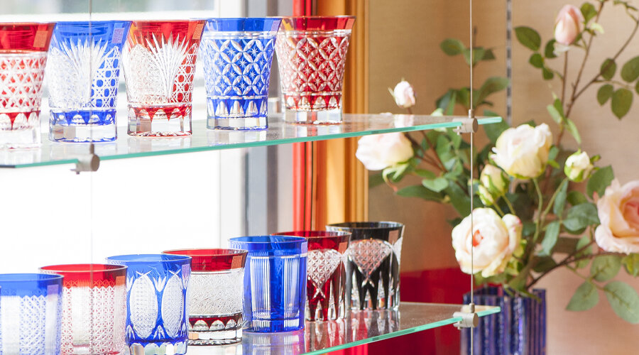 Crafting Memories: A Hands-On Edo Kiriko Glass Experience in Tokyo