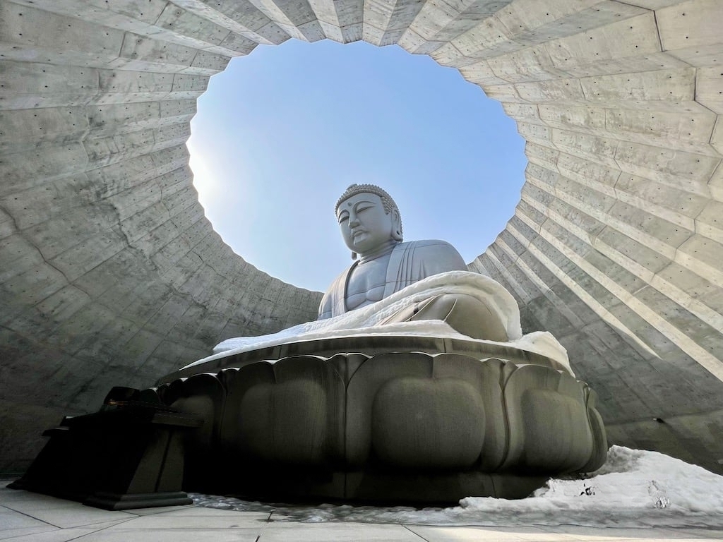 Discover the Tranquil Atama Daibutsu in Hokkaido